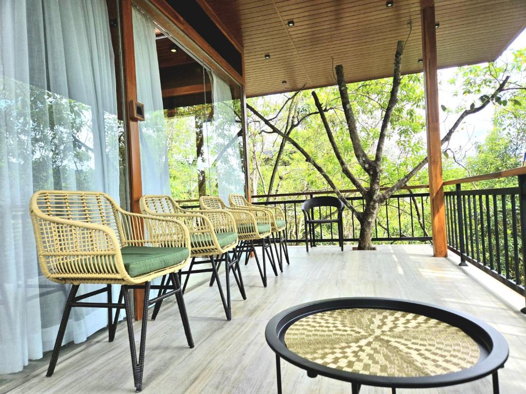 Trance rabara resort