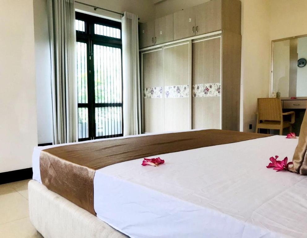 Royal Retreat Resorts Kandy