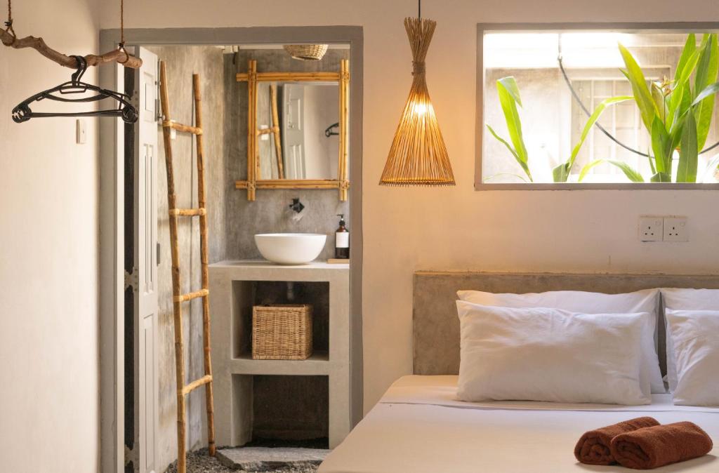 Surf Lodge Madiha