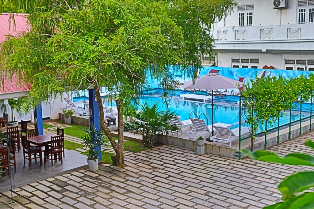 Negombo Hotels