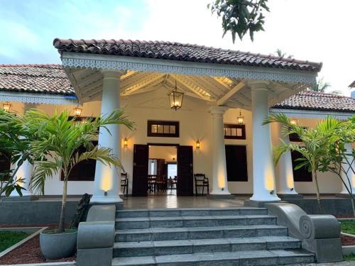 Matara Hotels