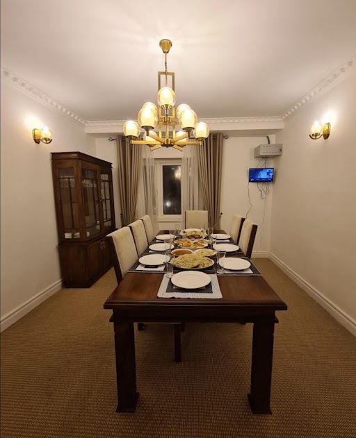 Nuwaraeliya Hotels